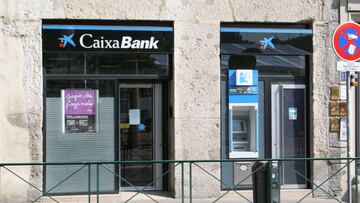 ¿Qué clientes no tendrán aumento de comisiones tras la fusión de Bankia y CaixaBank?