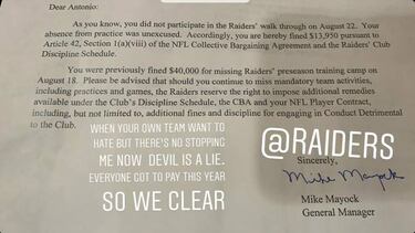 Antonio Brown reta a Raiders por multas tras faltar a prácticas