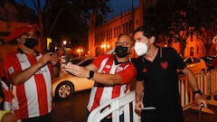 Mestalla en pie para recibir a Marcelino... y a Bordalás