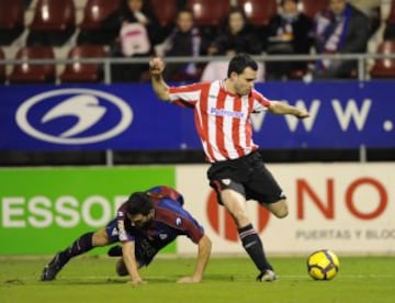 Fichó por el Athletic en la temporada 2009/2010. En la imagen en un partido amistoso contra el Eibar.