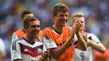 Philipp Lahm, con M&uuml;ller.