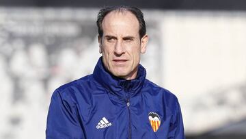 Voro durante el entrenamiento del Valencia