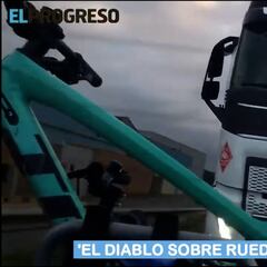 Una familia vive un terrorífico momento al ver que un camionero en Lugo les embiste