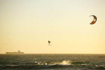 El atardecer saca la mejor versión de todo un campeón como Nick Jacobsen...