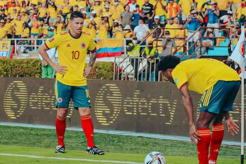 La Selección Colombia perdió 0-1 con la Selección Perú en Barranquilla por la decimoquinta jornada de las Eliminatorias Sudamericanas.