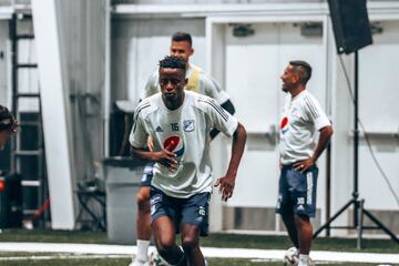 Millonarios entrenó en el Nicholson Fieldhouse de la UCF antes de enfrentar al Everton en Orlando por la Florida Cup.