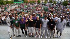 El Unicaja ofrece la Champions a la Virgen de la Victoria