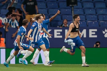 Alejo Véliz, celebrando su gol frente al Rayo Vallecano, el pasado 31 de agosto.
