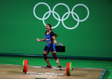 La deportista colombiana representó a Colombia en los Juegos Olímpicos de Pekín en donde terminó cuarta, sin embargo 8 años después ganó la medalla de bronce tras la descalificación de Natalia Davidova y en 2017 se le adjudicó la medalla de plata tras la descalificación de Chunhong Liu. En su palmarés también cuenta con una medalla de oro de los Panamericanos 2007, Suramericanos 2010 y tres en los Juegos Centroamericanos y del Caribe. 

La colombiana estará en competencia el día 29 de julio en horario de 12:00 p.m. a 2:00 p.m. en la Escuela Militar de Chorrillos. 