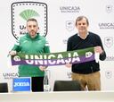 El Unicaja renueva a Ibon Navarro y Juanma Rodríguez