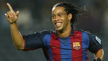 PARTIDO DE COPA DE LA UEFA BARCELONA PUCHOV ALEGRIA RONALDINHO
PUBLICADA 11/11/03 NA MA03 1COL