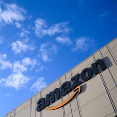 Amazon se ofrece para repartir la vacuna