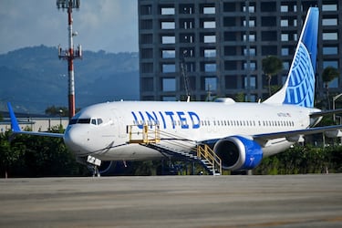 Why are flight fares soaring? The reason behind expensive airline ticket prices