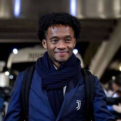 Cena entre Cuadrado y Zanetti da de qué hablar en Turín