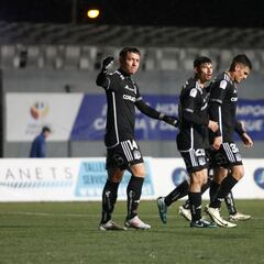Colo Colo festeja y Almirón evalúa a los suplentes albos