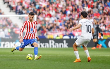 Dos rojiblancos, ¿un solo billete al Mundial?