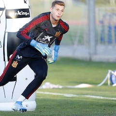 El portero Josep Martínez es vendido al Red Bull Leipzig