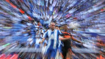 Aleix Vidal, ante el Valencia.