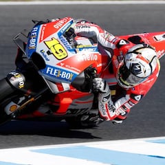 Ducati le pide ahora a Bautista "que gane el título de SBK"