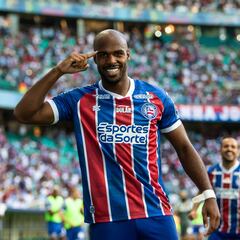 Óscar Estupiñán, figura en Brasil: Hat-trick y clasificación de Bahía a la final