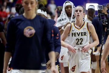 Caitlin Clark #22 of the Indiana Fever r