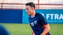 Ángelo Henríquez se aburrió y cambiará otra vez de club