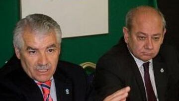 La RFEF levanta al Racing la prohibición de fichar