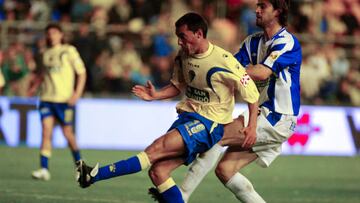 Sesma marca un tanto con el Cádiz ante el Espanyol.