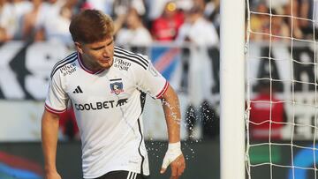 Futbol, Colo Colo vs Union Espanola.
Fecha 29, campeonato Nacional 2023.
El jugador de Colo Colo Leonardo Gil es fotografiado durante el partido de primera division contra Union Espanola disputado en el estadio Monumental en Santiago, Chile.
03/12/2023
Jonnathan Oyarzun/Photosport
Football, Colo Colo vs Union Espanola.
29th turn, 2023 National Championship.
Colo Colo's player Leonardo Gil is pictured during the first division match against Union Espanola at the Monumental in Santiago, Chile.
03/12/2023
Jonnathan Oyarzun/Photosport