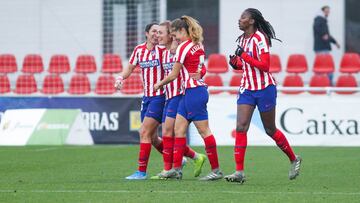 Las jugadoras del Atlético celebran un gol.