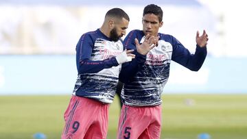 Benzema y Varane, durante un entrenamiento del Real Madrid.