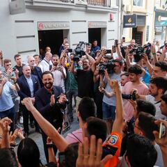 Bordalás se guarda el hacha y agita la bandera blanca