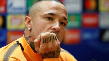 Soccer Football - Champions League - AS Roma Press Conference - Stadio Olimpico, Rome, Italy - May 1, 2018   Roma&#039;s Radja Nainggolan during the press conference   Action Images via Reuters/John Sibley