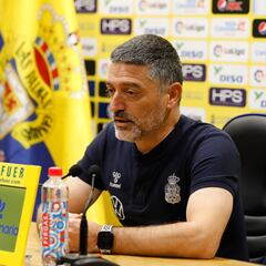 García Pimienta le da vueltas al sistema