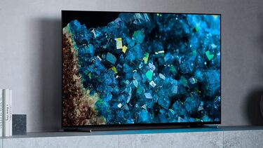 Pocos españoles se dan cuenta de que están rompiendo sus televisores cuando los apagan de esta forma