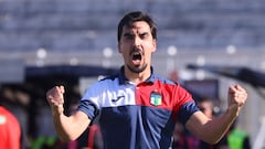 Estos números de Francisco Meneghini provocarán debate en la U: ¿encontró su mejor versión?