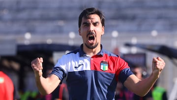 Estos números de Francisco Meneghini provocarán debate en la U: ¿encontró su mejor versión?