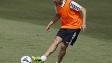Kaká trabajó ayer en solitario en Valdebebas.
