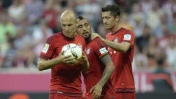 Robben antes de lanzar el segundo penal del Bayern M&uacute;nich. 