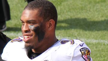 The Washington Commanders are looking to bolster their defense ahead of the 2025 season and have returned to the 33-year-old NFL journeyman.