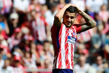 Vitolo se incorporó al Atlético en enero de 2018, siendo por aquel entonces el tercer fichaje más caro en la historia del club. Este desembolso no fue fructífero sobre el césped. 