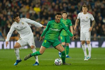 Mikel Merino y James Rodríguez.