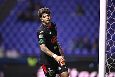 América y Rayados se pelean por el fichaje de Denzell García