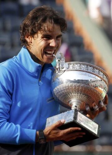 Dos años tuvieron que pasar para volver a ver enfrentarse a Nadal y Federer en la final de un Grand Slam el 5 de junio de 2011, una vez más Nadal batió a Federer por 7-5, 7-6, 5-7 y 6-1