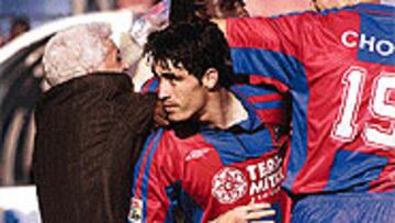 <B>DEL 0-2 AL GOL DEL EMPATE</b>. Las Palmas pudo sentenciar el choque, pero un fuera de juego inexistente y el relajamiento canario le dieron opción al Levante.