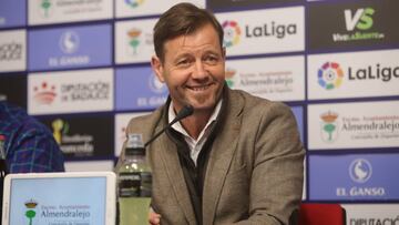 Manuel Mosquera, entrenador del Extremadura