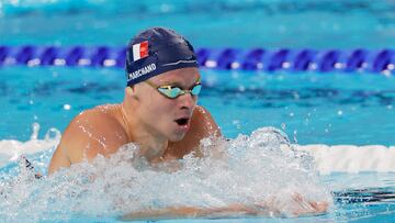 epa11504092 Leon Marchand of France competes in the Men 400m Individual Medley final of the Swimming competitions in the Paris 2024 Olympic Games, at the Paris La Defense Arena in Paris, France, 28 July 2024. EPA/RONALD WITTEK