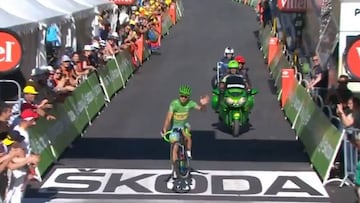 Sagan se cambió de maillot en bici e hizo un caballito en meta