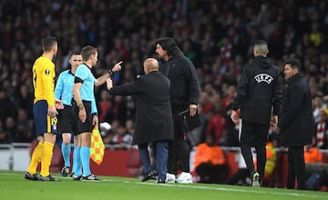 Clement Turpin sends Diego Simeone off a few minutes later.