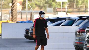 Coquelin a su llegada a Paterna.